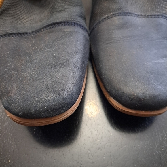 Vintage Dorothy Gaynor Navy Blue Suede Shoes - Picture 2 of 8